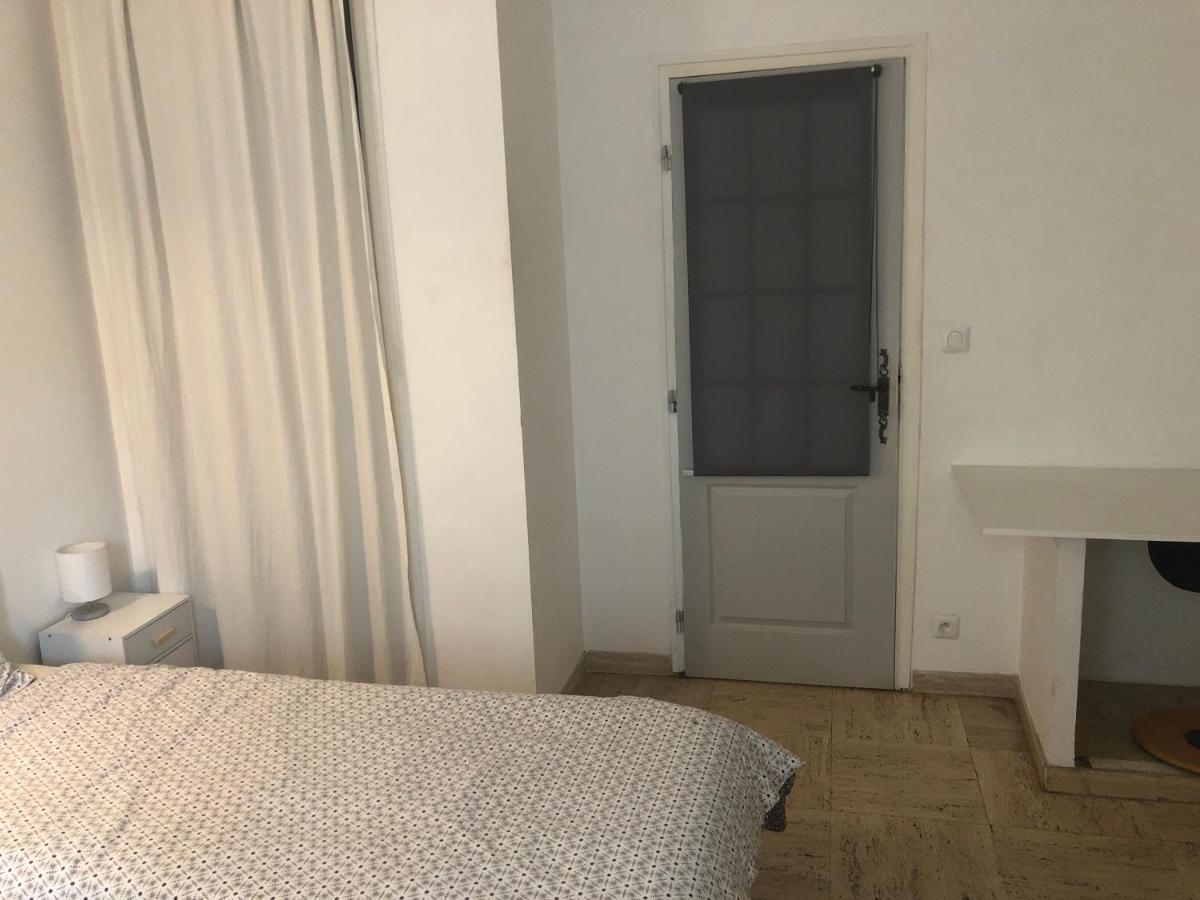 Chambre Pratique Avec Wc Et Vasque Attenant Du Rucher Naturaile Montagnac  Exteriör bild