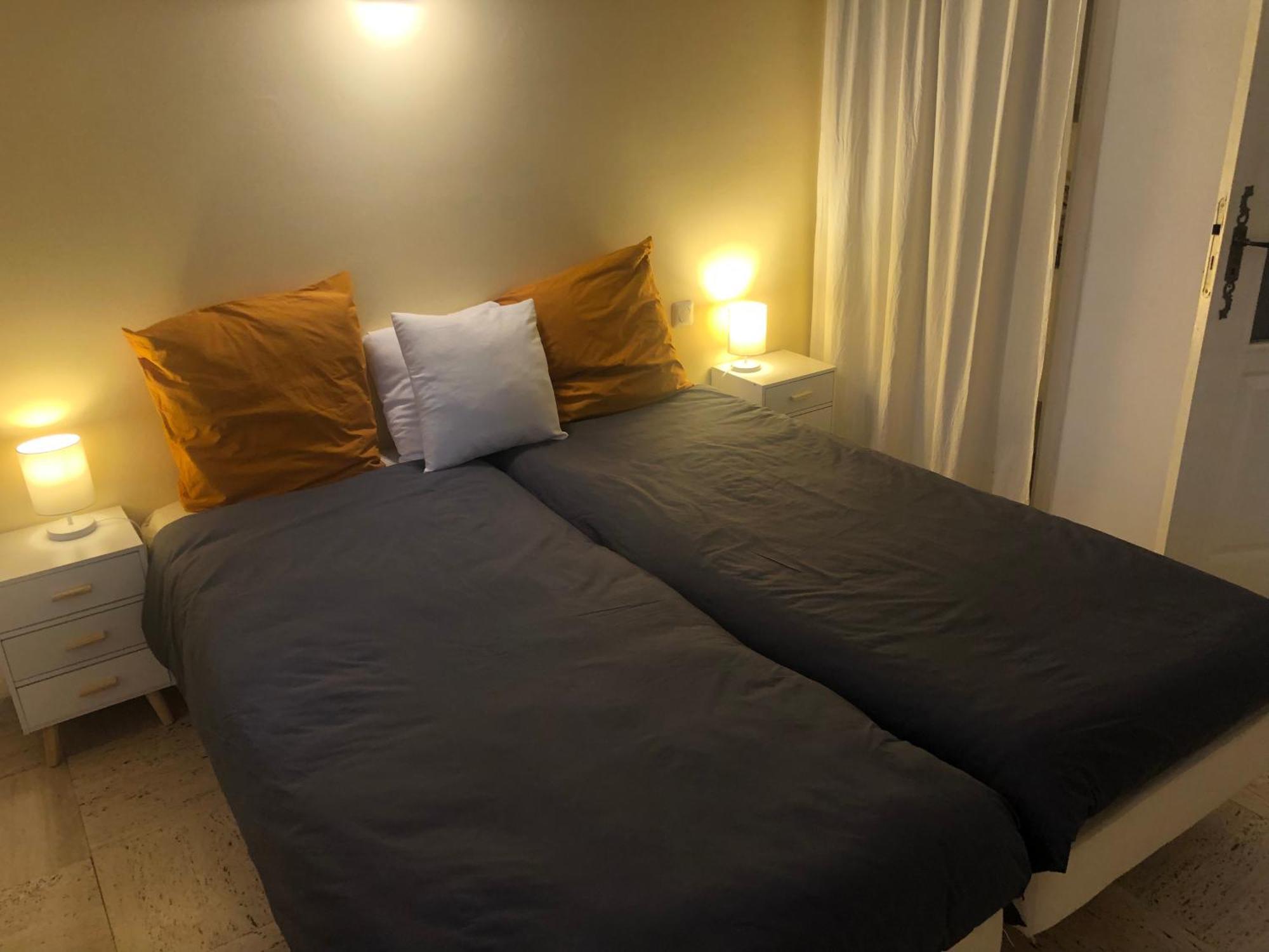 Chambre Pratique Avec Wc Et Vasque Attenant Du Rucher Naturaile Montagnac  Exteriör bild