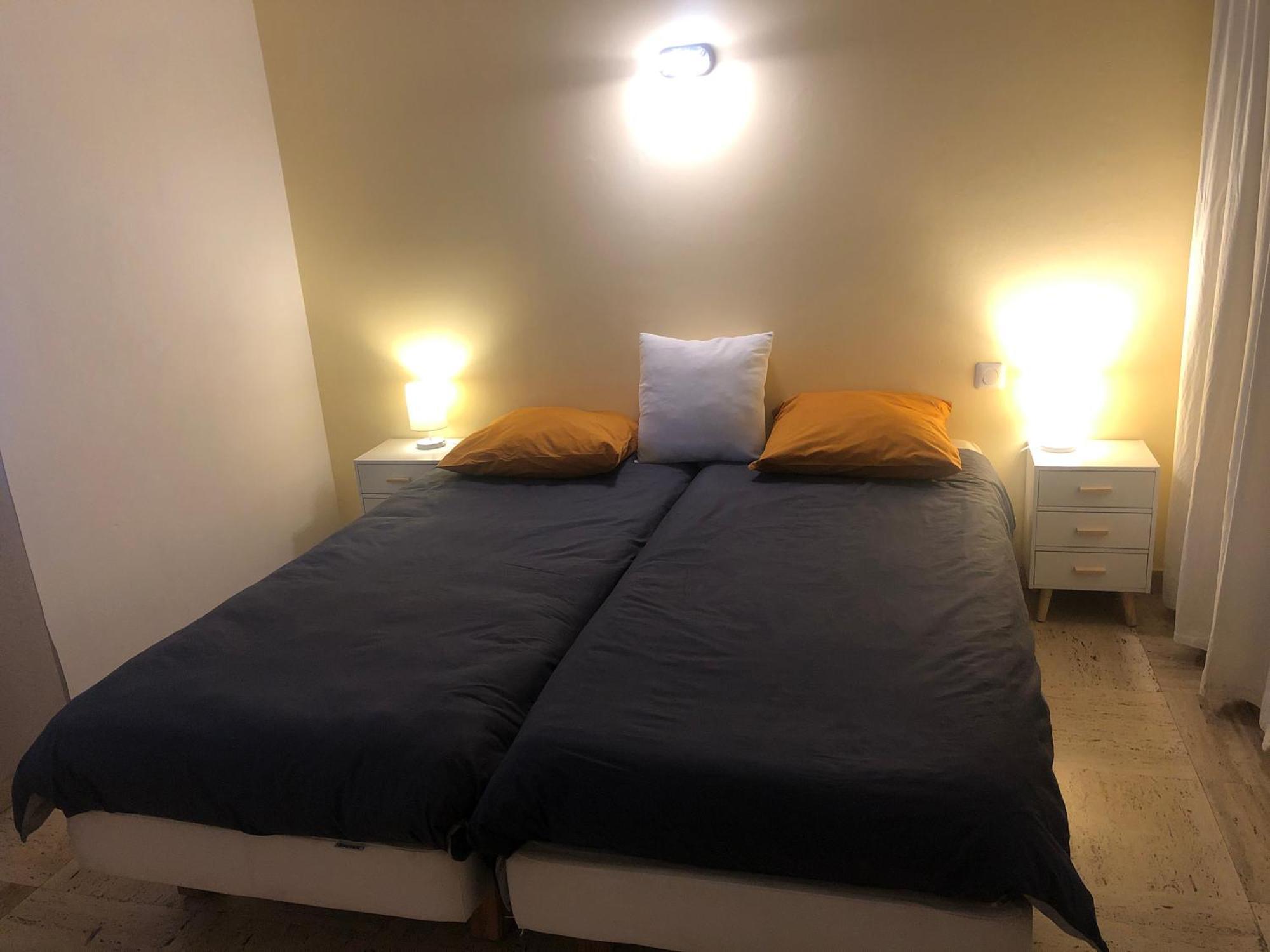 Chambre Pratique Avec Wc Et Vasque Attenant Du Rucher Naturaile Montagnac  Exteriör bild